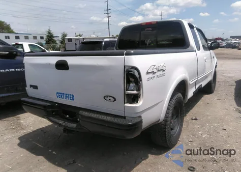 1997 Ford F-150 Lariat/Xl/Xlt from USA, damaged, VIN 1FTDX18W8VNB58690